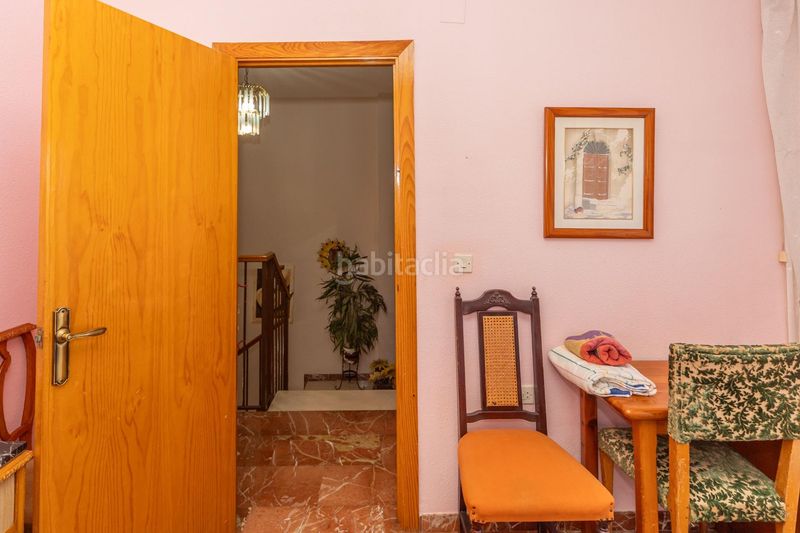 Foto f915e6e5-c61c-4b9c-bf71-ac77acc462c3. Casa adossada amb aparcament a Guadix