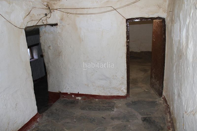 Foto 069872a3-53c9-4a34-ba05-1267229dc629. Casa aparellada a Alquife