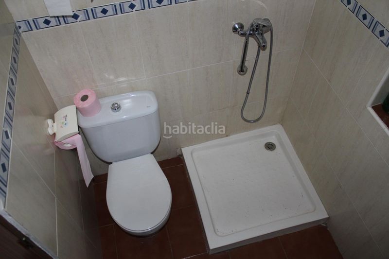 Foto 1c2e5918-53d9-4ffc-bdf4-22d8c30da85b. Casa aparellada a Alquife