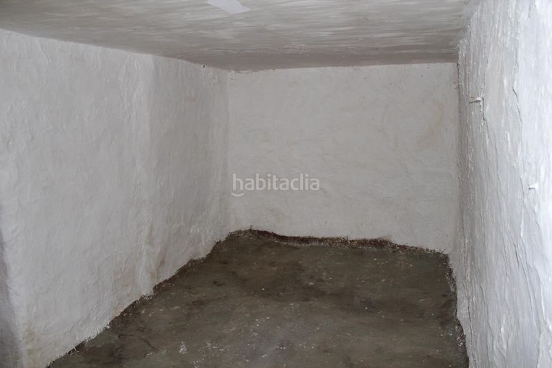 Foto ab97c981-fd05-4c12-9dc3-204dd5a82a2d. Casa aparellada a Alquife