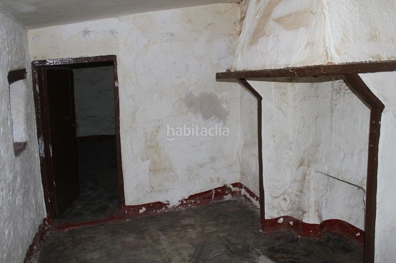 Foto cfca06a0-e004-4520-b869-7bd79de7dafa. Casa aparellada a Alquife