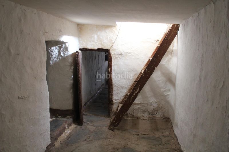 Foto f9356124-3501-401e-9c1b-42718b1b3098. Casa aparellada a Alquife