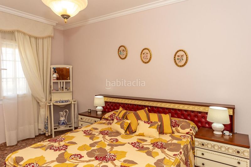 Foto d52bdd9d-52d4-42fb-aa38-5de0990844c3. Chalet avec chauffage parking dans Aldeire