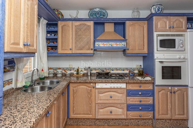 Foto e4bd26cd-4192-4f1f-8658-a3c13fb37e5e. Chalet avec chauffage parking dans Aldeire