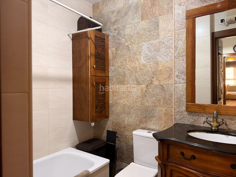 Foto 0c60d859-16f7-48e0-936b-943f3746fc1a. Pis a Guadix