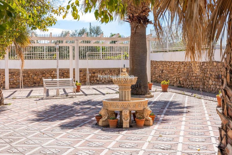 Foto 0c95e257-aefe-41d8-a308-5cfda6d3ec36. Xalet amb aparcament piscina a Guadix