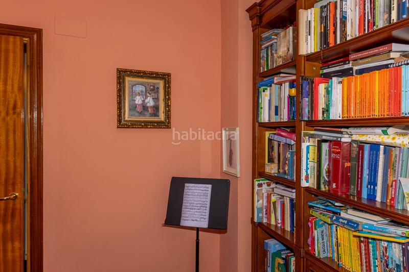 Foto cfa1f0d8-5232-4fbb-96f9-69c88ec6067c. Casa adossada a maria zambrano 26 a Guadix