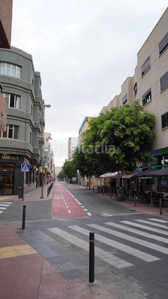Foto 4fb49928-cb24-47b6-ab72-013070fe039b. Location local commercial dans Santa Catalina - Canteras Palmas de Gran Canaria (Las)