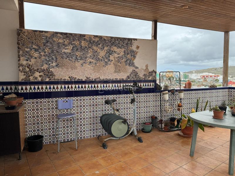 Foto acffb9e7-8aab-40f9-a66d-9cca4ea48a25. Edificio in carretera carretera del valle 3 in Cardones Arucas
