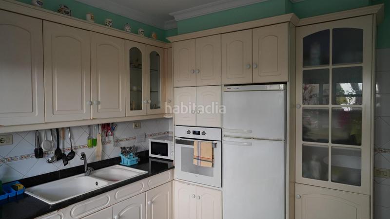 Foto 4993c123-98bb-49a0-83c0-edda60e2a3f2. House with parking in Schamann - Rehoyas Palmas de Gran Canaria (Las)