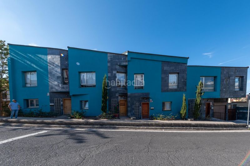 Foto f7204677-cf0a-401b-b935-23586ecdb20f. Casa adossada amb aparcament a San José de las Vegas - La Atalaya Santa Brígida