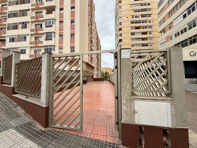 Foto 9abf3b46-63da-4307-93bd-d5c752404e37. Local comercial a Altavista - Don Zoilo Palmas de Gran Canaria (Las)