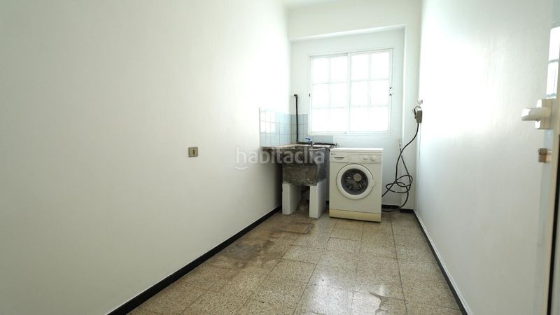 Foto 0d074c24-91b5-4e8c-b901-28bdc63bbc97. Casa amb aparcament a Schamann - Rehoyas Palmas de Gran Canaria (Las)