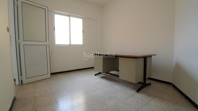 Foto 11df3561-e81b-48ac-a549-8648512d1b90. Casa en Schamann - Rehoyas Palmas de Gran Canaria (Las)