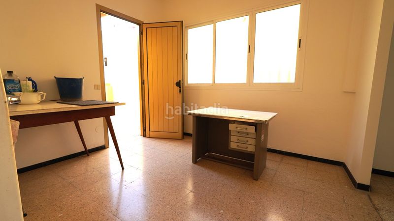 Foto 29688460-9cd2-4de9-8965-f91858a9f037. Casa amb aparcament a Schamann - Rehoyas Palmas de Gran Canaria (Las)