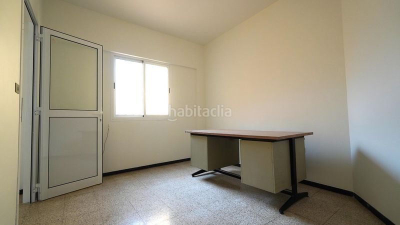 Foto 3835a8b9-2f33-42d8-a670-7a529a031d7b. Casa amb aparcament a Schamann - Rehoyas Palmas de Gran Canaria (Las)