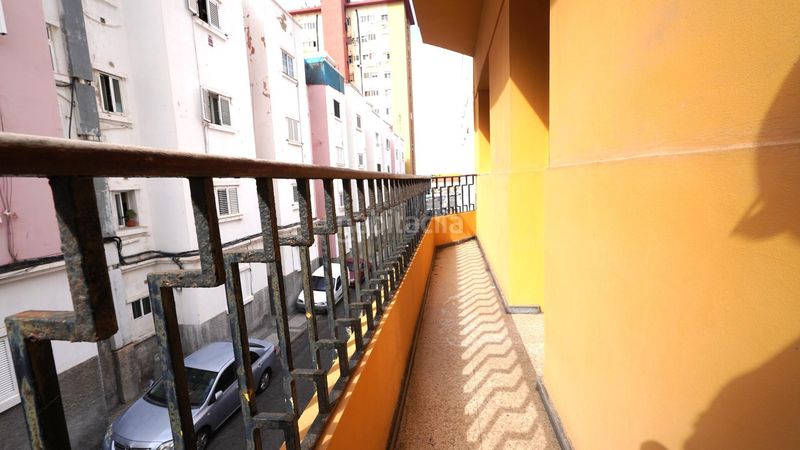 Foto 38f49364-8936-4d0e-9194-886b63d2f3a2. Casa amb aparcament a Schamann - Rehoyas Palmas de Gran Canaria (Las)