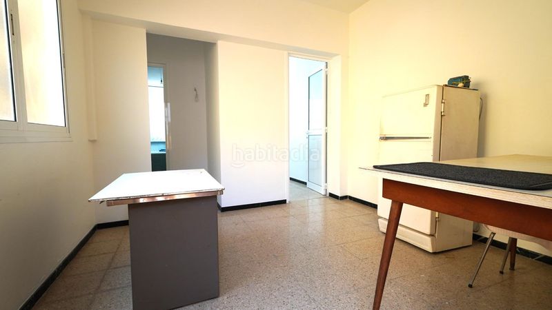 Foto 3fa7faeb-a42b-41ec-8587-f3fc2363183b. Casa amb aparcament a Schamann - Rehoyas Palmas de Gran Canaria (Las)