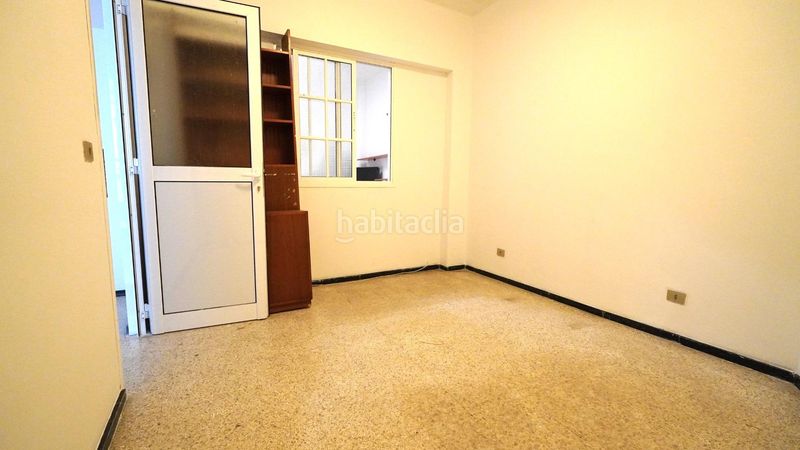 Foto 5843b6bf-5883-49ff-a3f4-05cd5243896f. Casa amb aparcament a Schamann - Rehoyas Palmas de Gran Canaria (Las)