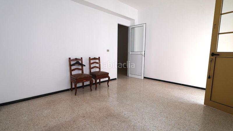 Foto 7880c388-00d8-4eef-a8ed-912e5ef8d3f5. Casa amb aparcament a Schamann - Rehoyas Palmas de Gran Canaria (Las)