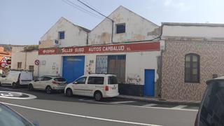 Fabrikhalle in Firgas
