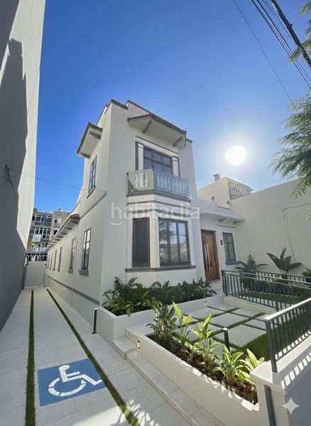 Foto 3c6ff722-37b1-4c34-b56b-07a2a03143b4. Maison avec parking dans San Juan Telde