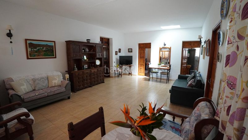 Foto fccd8a41-0c74-4b2e-b24f-2a4985e1a7bb. Casa con parcheggio in Mogán pueblo Mogán