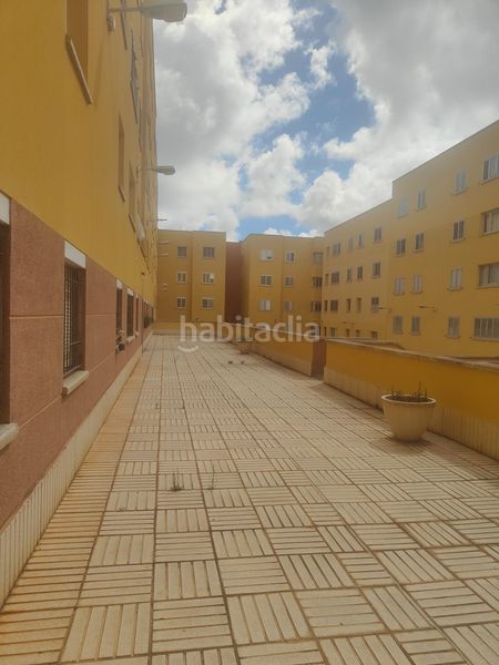 Foto 1d4c4f18-8d87-4704-8663-a331a818ecd2. Pis amb aparcament a Tamaraceite Palmas de Gran Canaria (Las)