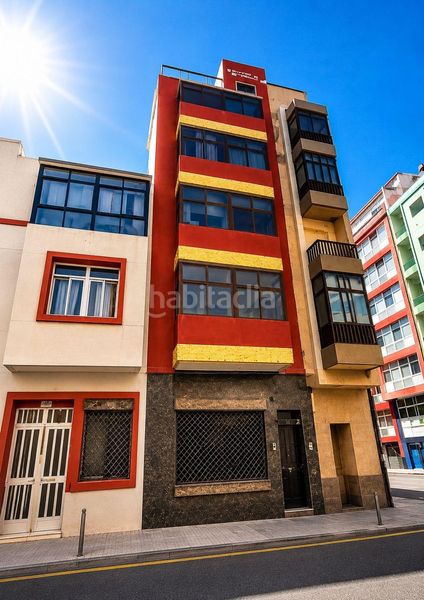 Foto 764463eb-67f5-40ad-a5b5-3e57f17f9d56. Edificio en Guanarteme Palmas de Gran Canaria (Las)