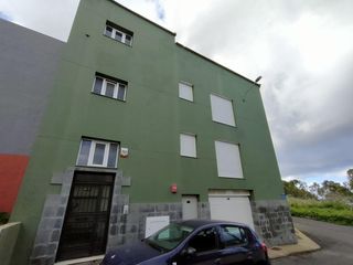 Etagenwohnung in Moya