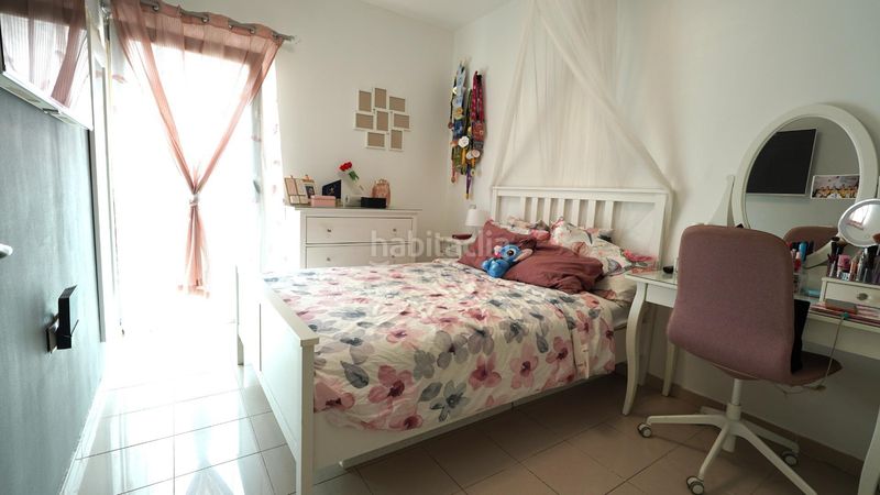 Foto dad4914b-f28a-430a-987c-edd022331040. Semi detached house with parking in Cruce de Arinaga Agüimes