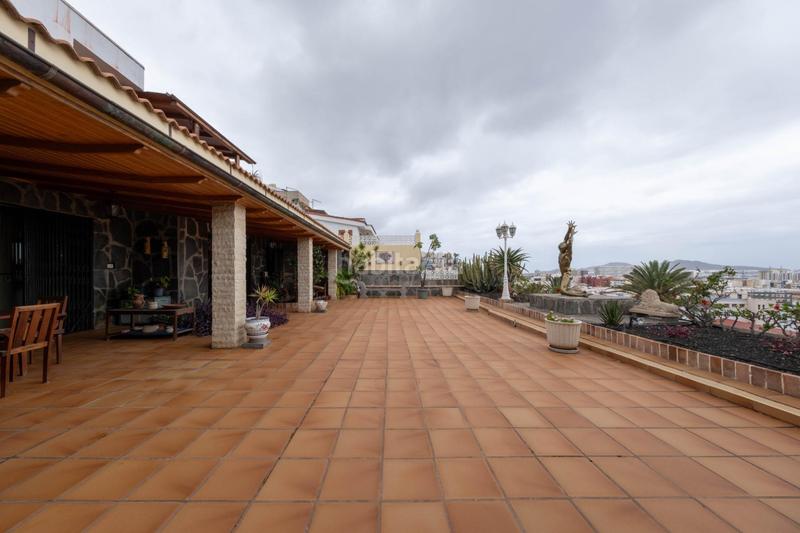 Foto 6f2f1352-5cbc-4bc6-bc47-7ba459f48051. Piso en paseo paseo de chil 77 en Schamann - Rehoyas Palmas de Gran Canaria (Las)