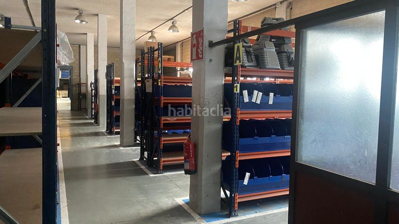 Foto 4f58a0da-112b-405d-9f77-5438d7c05a62. Location bâtiment à usage industriel dans Deba