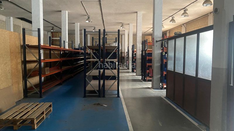 Foto 545d8289-2505-454f-8c51-e23bb09caff0. Location bâtiment à usage industriel dans Deba