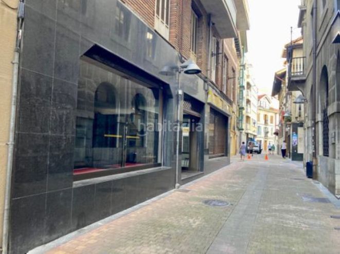 Foto 269102b3-3979-4689-a69f-a74389f270f6. Local comercial a portu kalea 9 a Deba