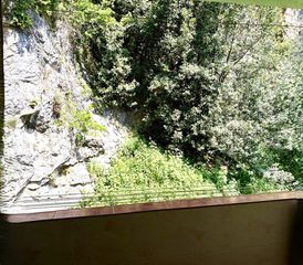 Etagenwohnung  Osio kalea 11. Piso de 2 habitaciones, muy luminoso.