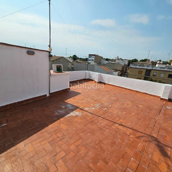 Foto bf29ebb2-256b-4ef2-801d-342cc077a818. Àtic a Centro Bétera