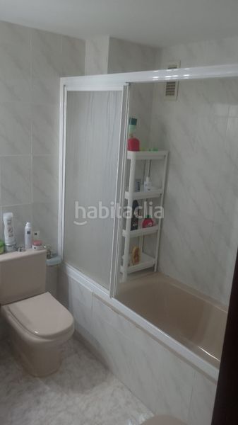 Foto 5db2cc40-d41a-440a-a18b-208739693cd4. Pis amb aparcament a Rocafort