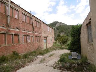 Nau industrial a Vandellòs i l´Hospitalet de l´Infant. Nave adosada a la venta en vandellós