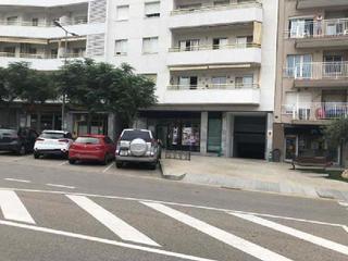 Aparcament cotxe a Vandellòs i l´Hospitalet de l´Infant. Parking en el centro de hospitalet en vía augusta, 39