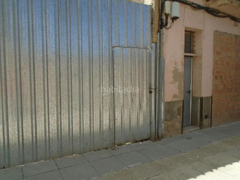 Foto 2d2744ef-e542-4333-a2a7-24890b414f94. Terreny residencial a Móra d´Ebre
