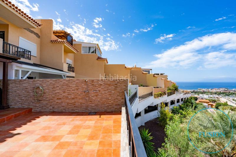 Foto 0a9266ca-653f-4121-b2a3-6800f89ca55d. Casa adossada amb aparcament piscina a Torviscas Centro y Alto Adeje