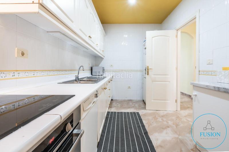 Foto 203a5800-3e17-43ee-882a-a0ef53c2118f. Casa adossada amb aparcament piscina a Torviscas Centro y Alto Adeje