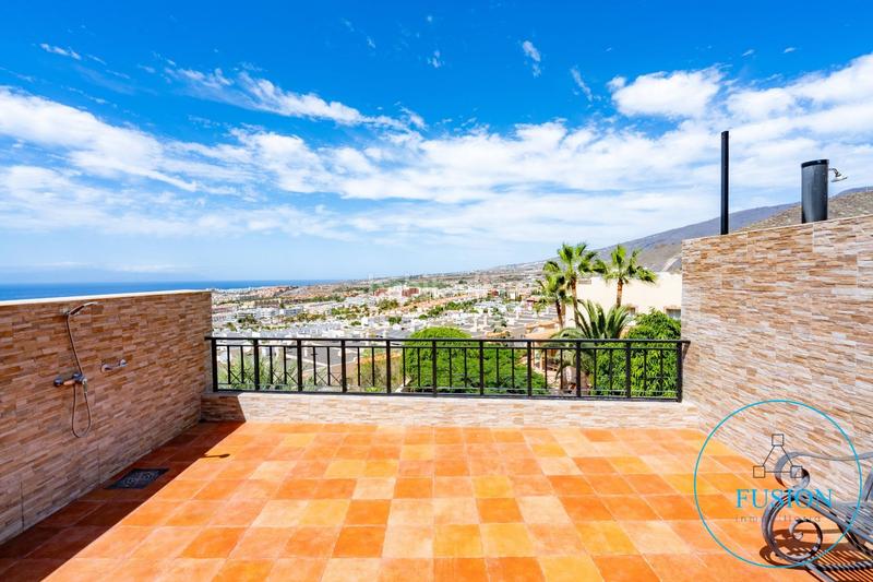 Foto 3b73e883-0153-4d24-b920-a22b87d37c55. Casa adossada amb aparcament piscina a Torviscas Centro y Alto Adeje