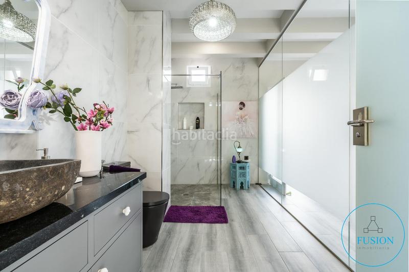 Foto 8f2a59b9-32a9-4e1e-a92f-7a4992a87a82. Casa adossada amb aparcament piscina a Torviscas Centro y Alto Adeje