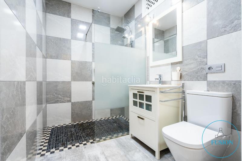 Foto a22a4e33-a0f6-4b36-a67a-dfd3ef306dcb. Casa adossada amb aparcament piscina a Torviscas Centro y Alto Adeje