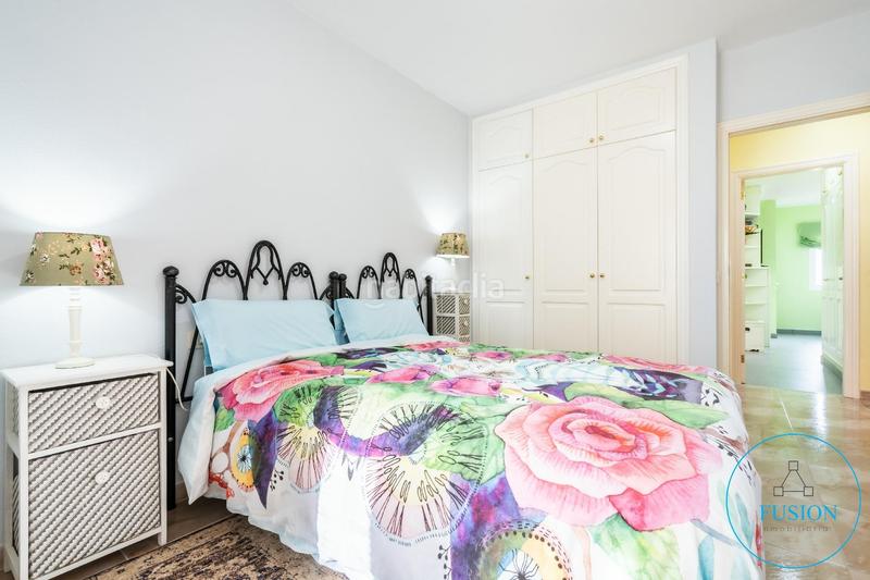 Foto fa8af9dd-276f-45ce-a22e-7d8d3ab787fc. Casa adossada amb aparcament piscina a Torviscas Centro y Alto Adeje