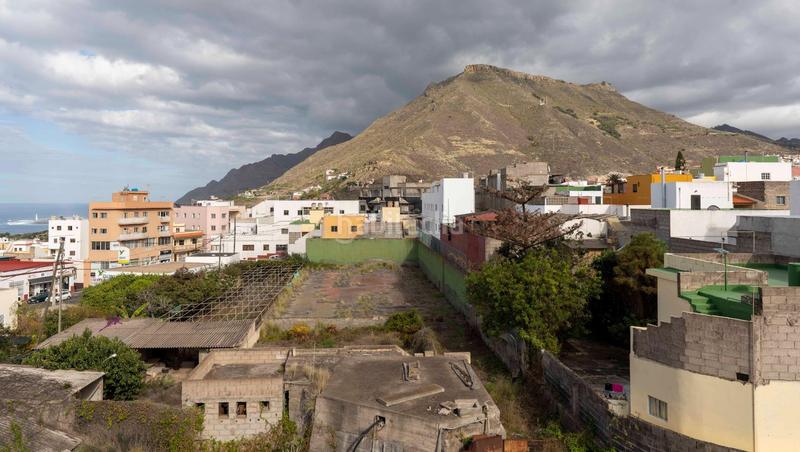 Foto 24b1f455-dd3a-462c-8fc9-64fe618e9b32. Flat in calle el santo (Tejina) 4 in Tejina San Cristóbal de La Laguna