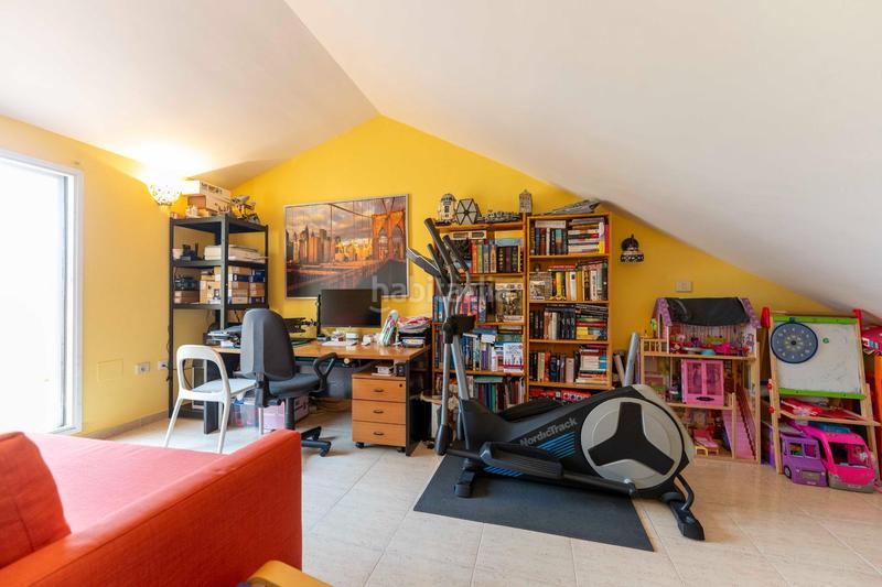 Foto 21d25f43-5436-4559-b706-fcf03986c7b3. Casa adosada en calle alcalde jose hernandez 9 adosado con terrazas, garaje doble y placas solares en el centro en Tegueste