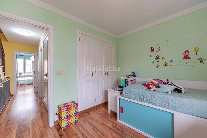 Foto 279c10f7-0b72-4591-896b-02a23468cdda. Casa adosada en calle alcalde jose hernandez 9 adosado con terrazas, garaje doble y placas solares en el centro en Tegueste